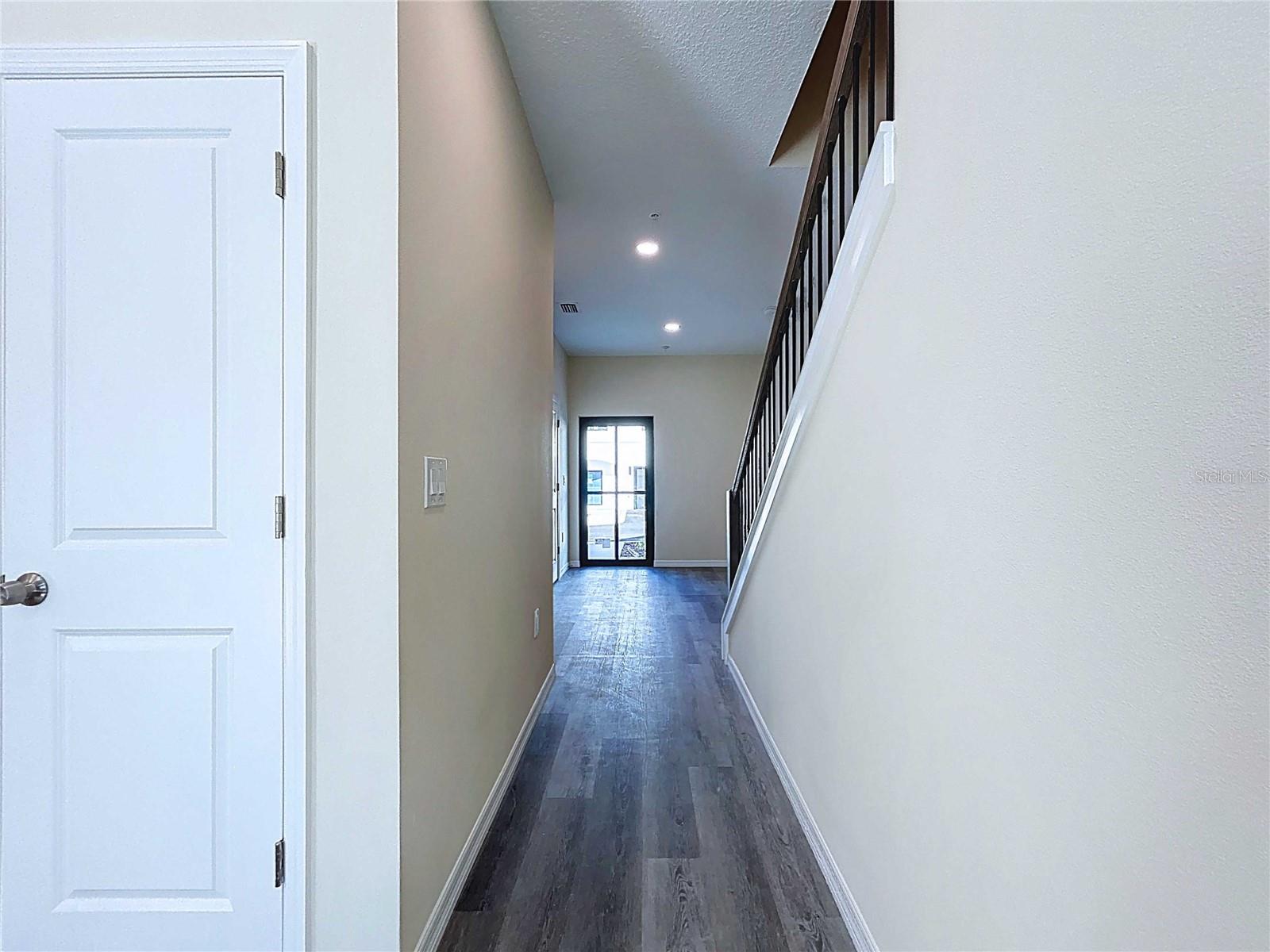 4370 CAMBIO GARDENS COURT, TAMPA, FL — photo 15