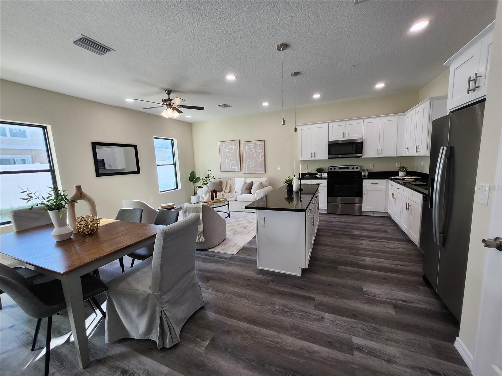 4370 CAMBIO GARDENS COURT, TAMPA, FL — photo 77