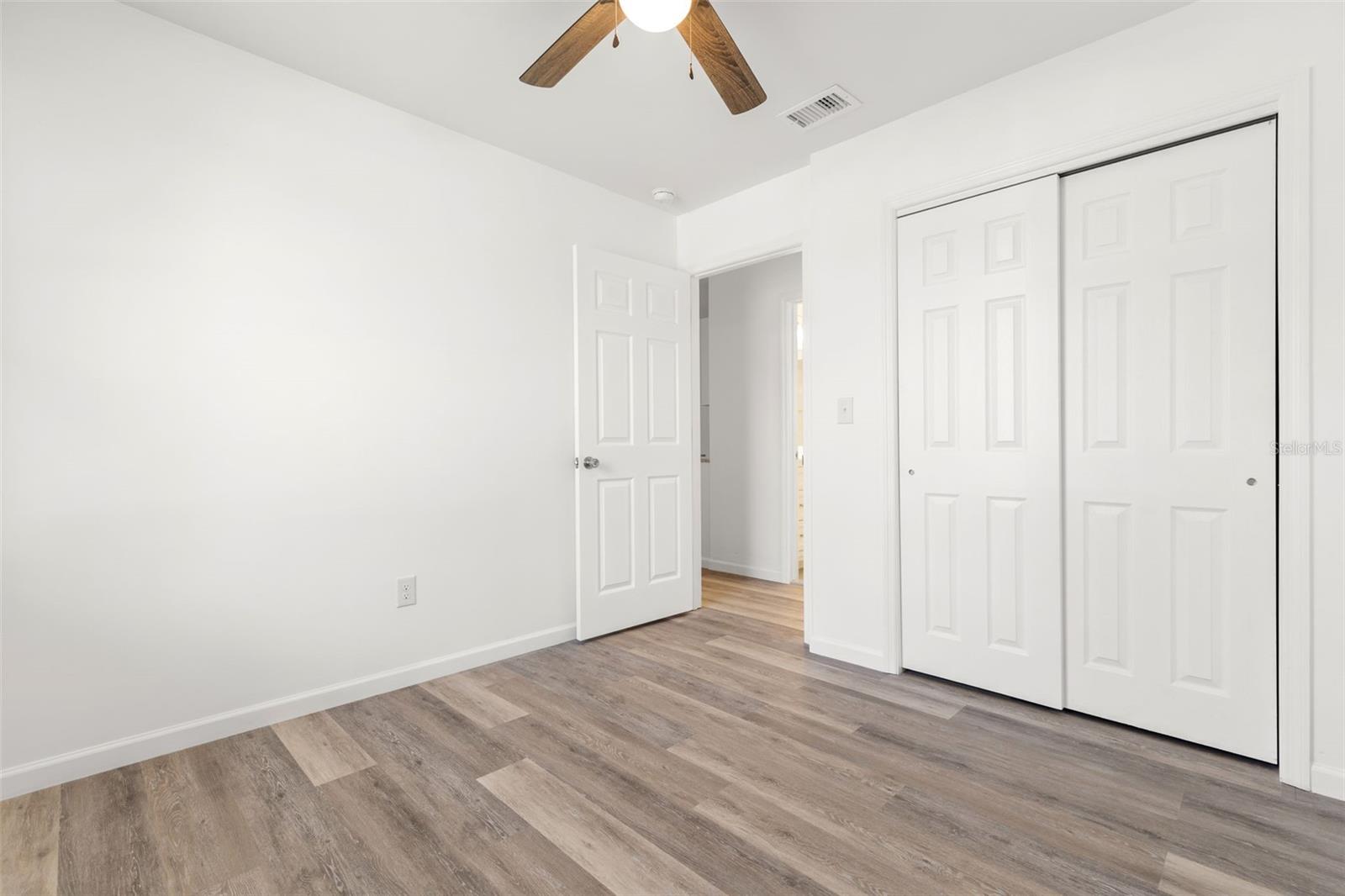 3723 TEMPLE ST, TAMPA, FL — photo 17