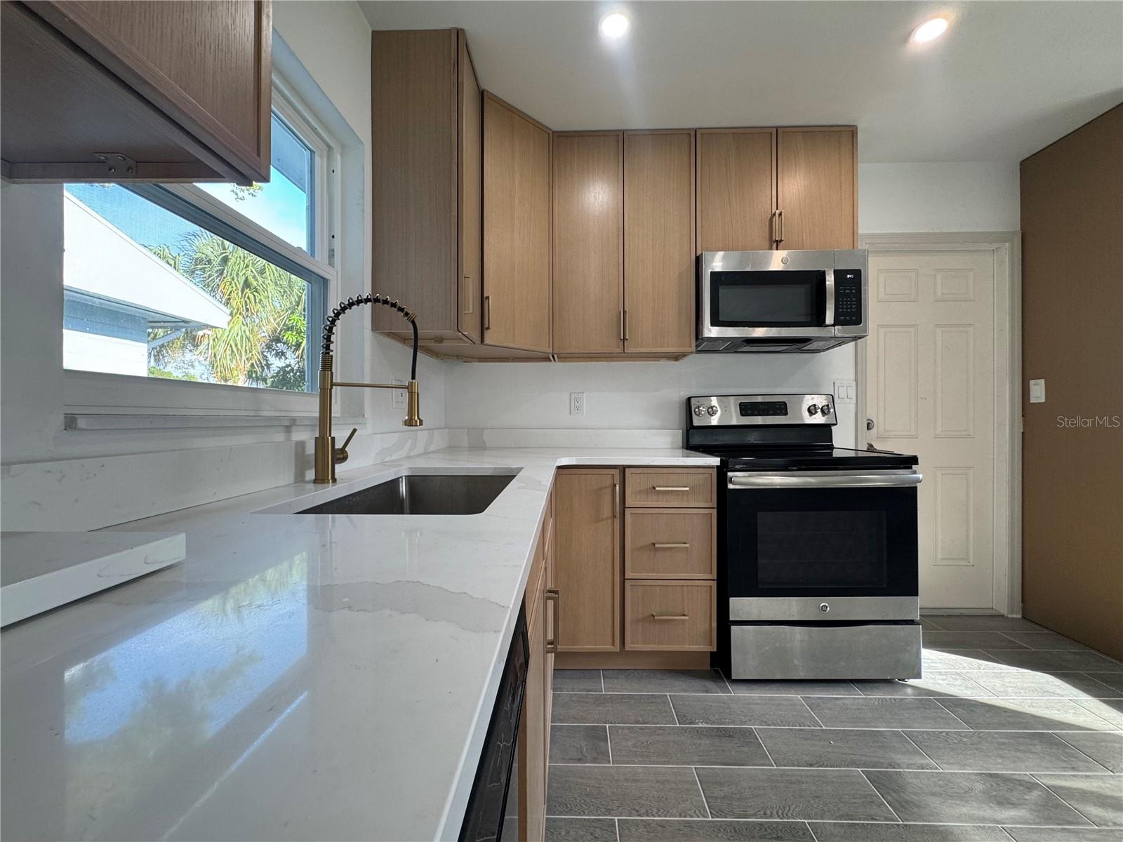 2221 20TH ST NW, WINTER HAVEN, FL — photo 10