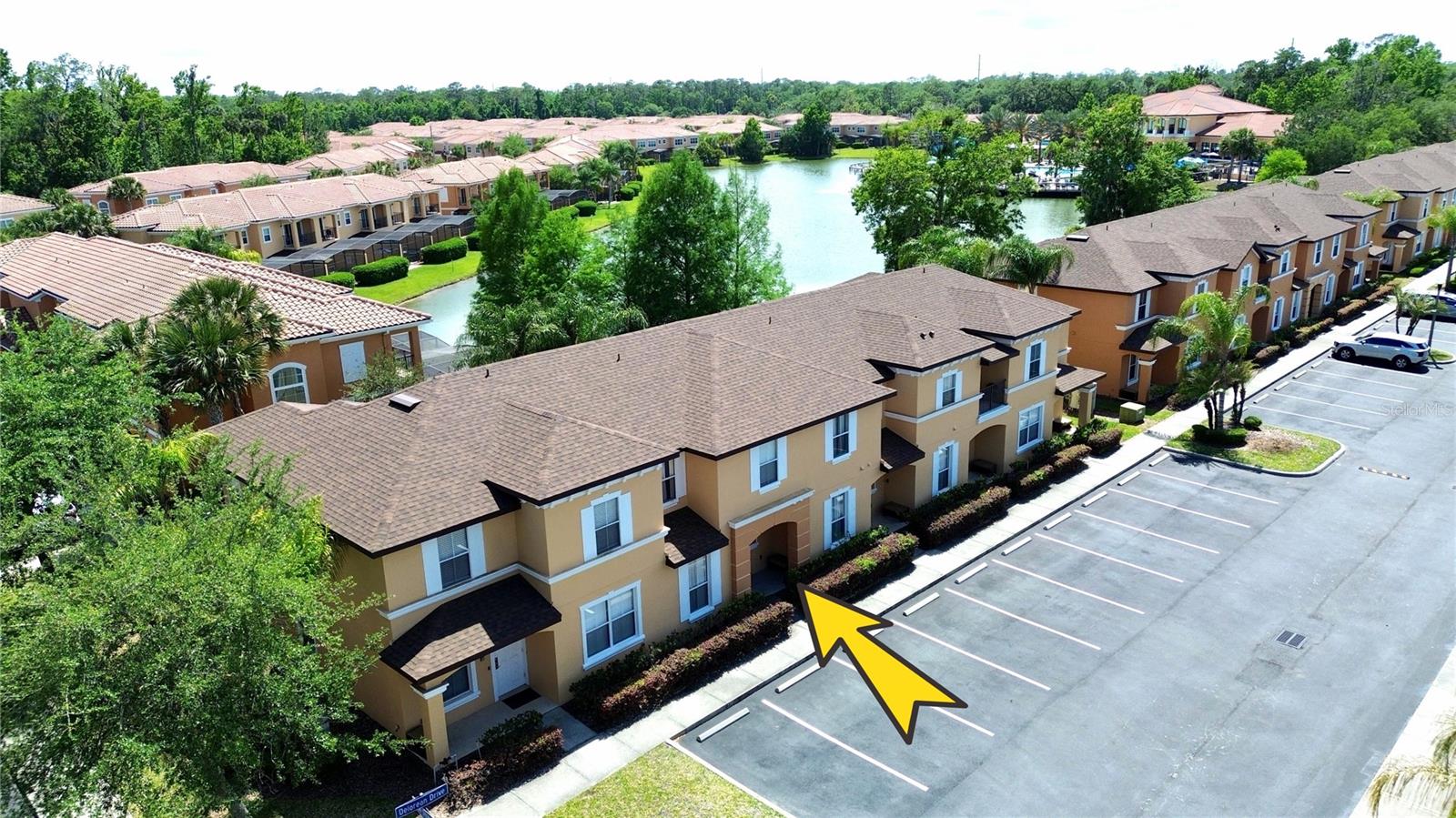 5702 DELOREAN DR, KISSIMMEE, FL — photo 3