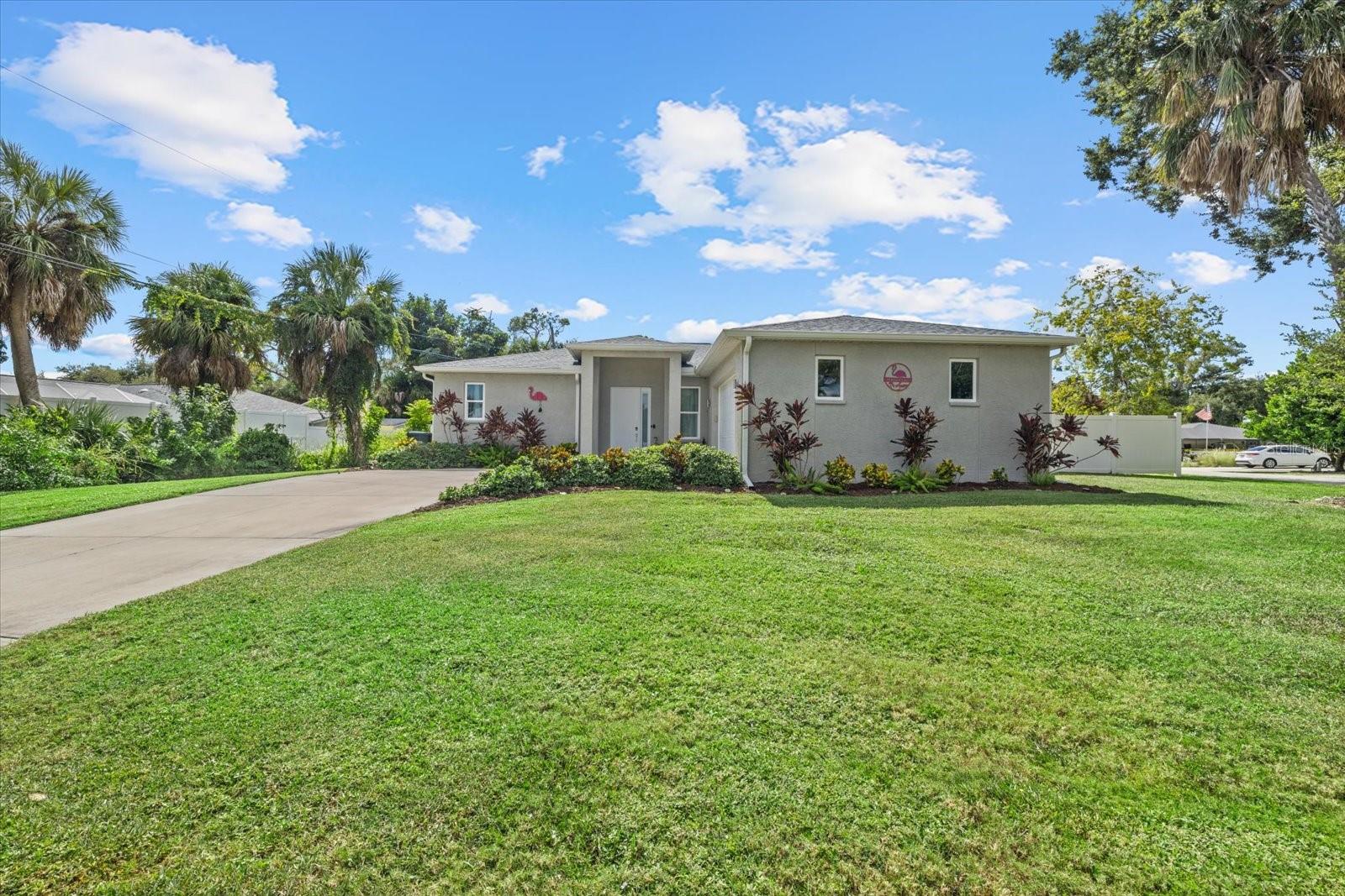 279 AVALON RD, VENICE, FL — photo 2