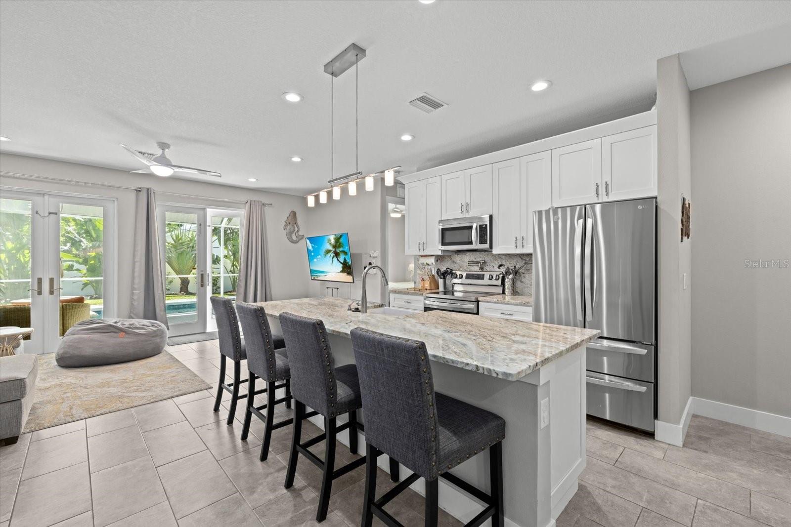279 AVALON RD, VENICE, FL — photo 15