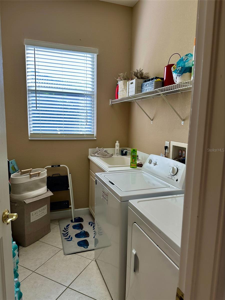 137 MEDICI TER, NORTH VENICE, FL — photo 19
