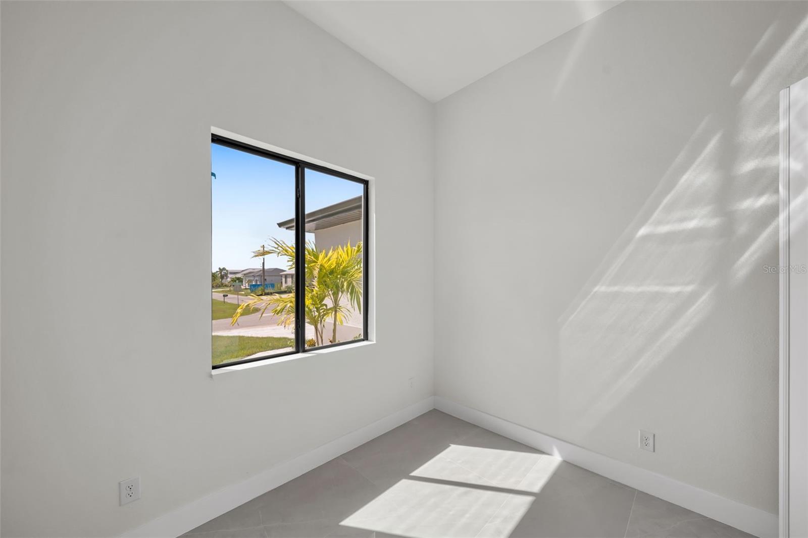 14020 CHESSWOOD LN, PORT CHARLOTTE, FL — photo 31