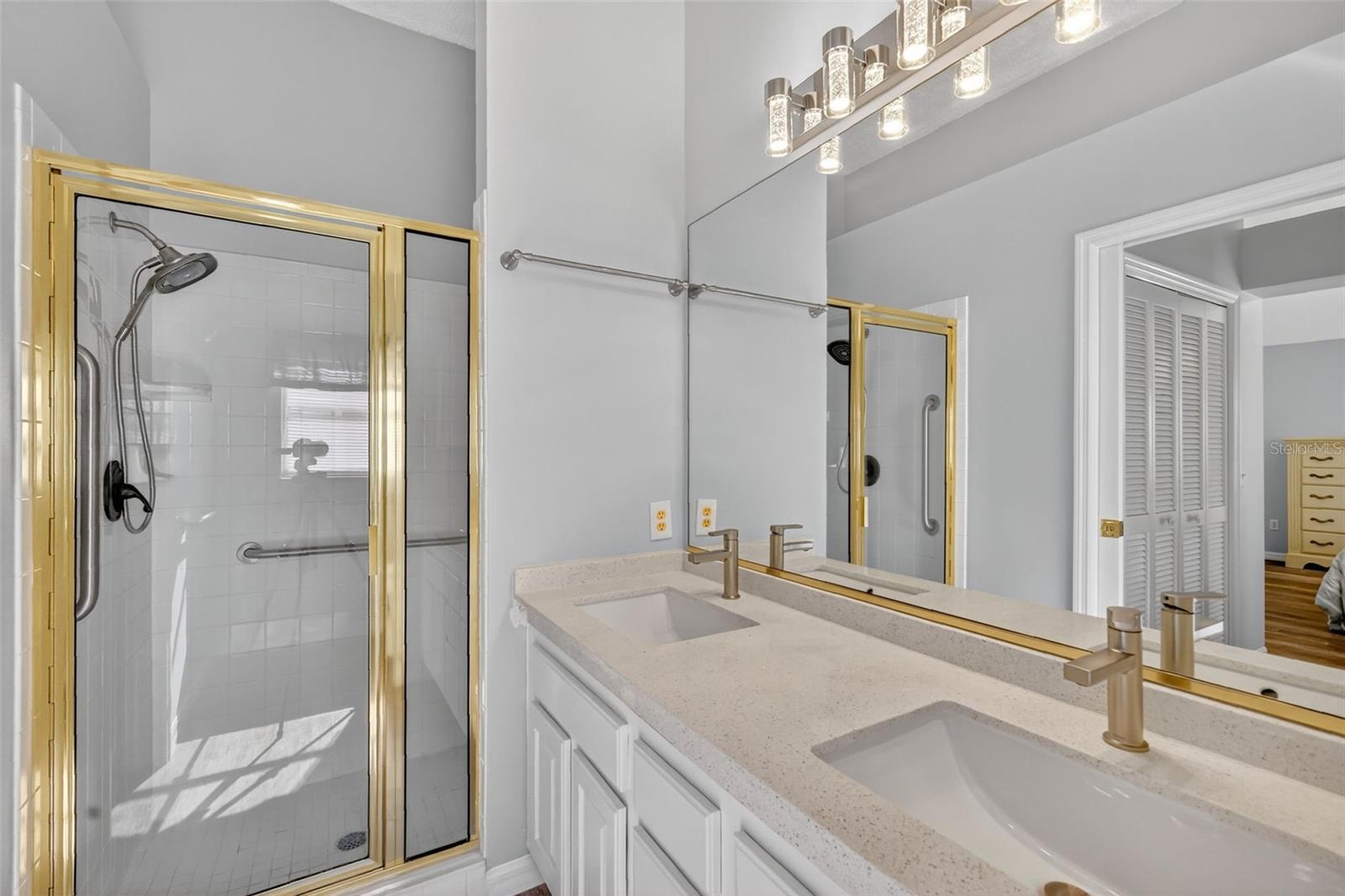 511 LOMA PASEO DR, LADY LAKE, FL — photo 35