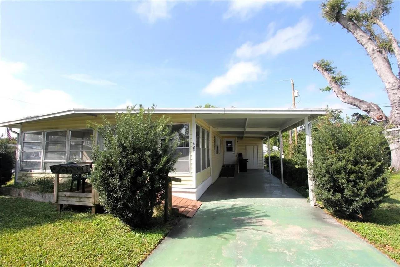 6021 RIDGEWOOD DR, ZEPHYRHILLS, FL — photo 2