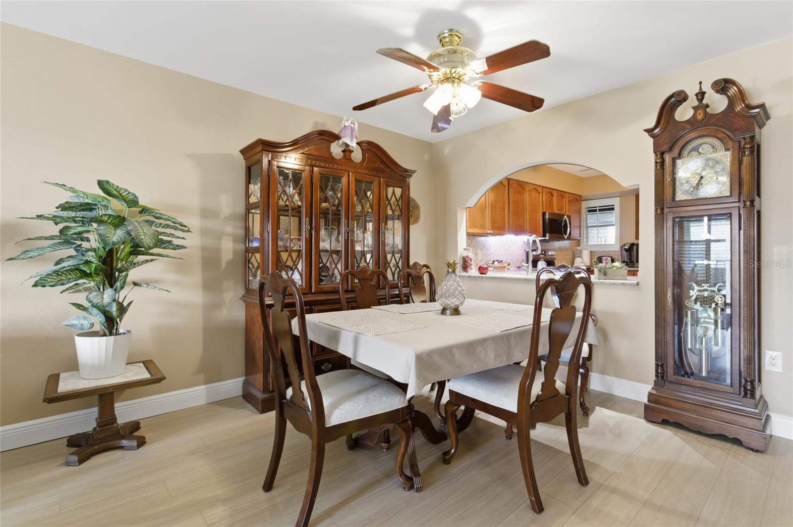 5567 SEA FOREST DR #323, NEW PORT RICHEY, FL — photo 11