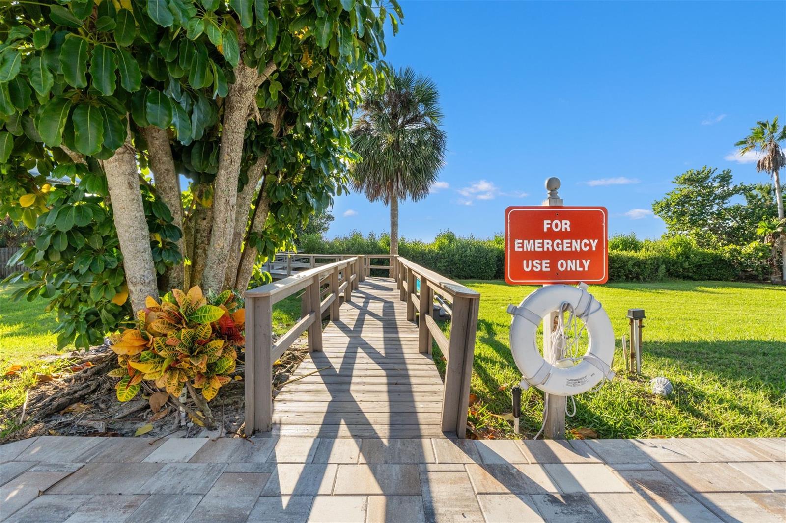 300 S FLORIDA AVE #600F, TARPON SPRINGS, FL — photo 43