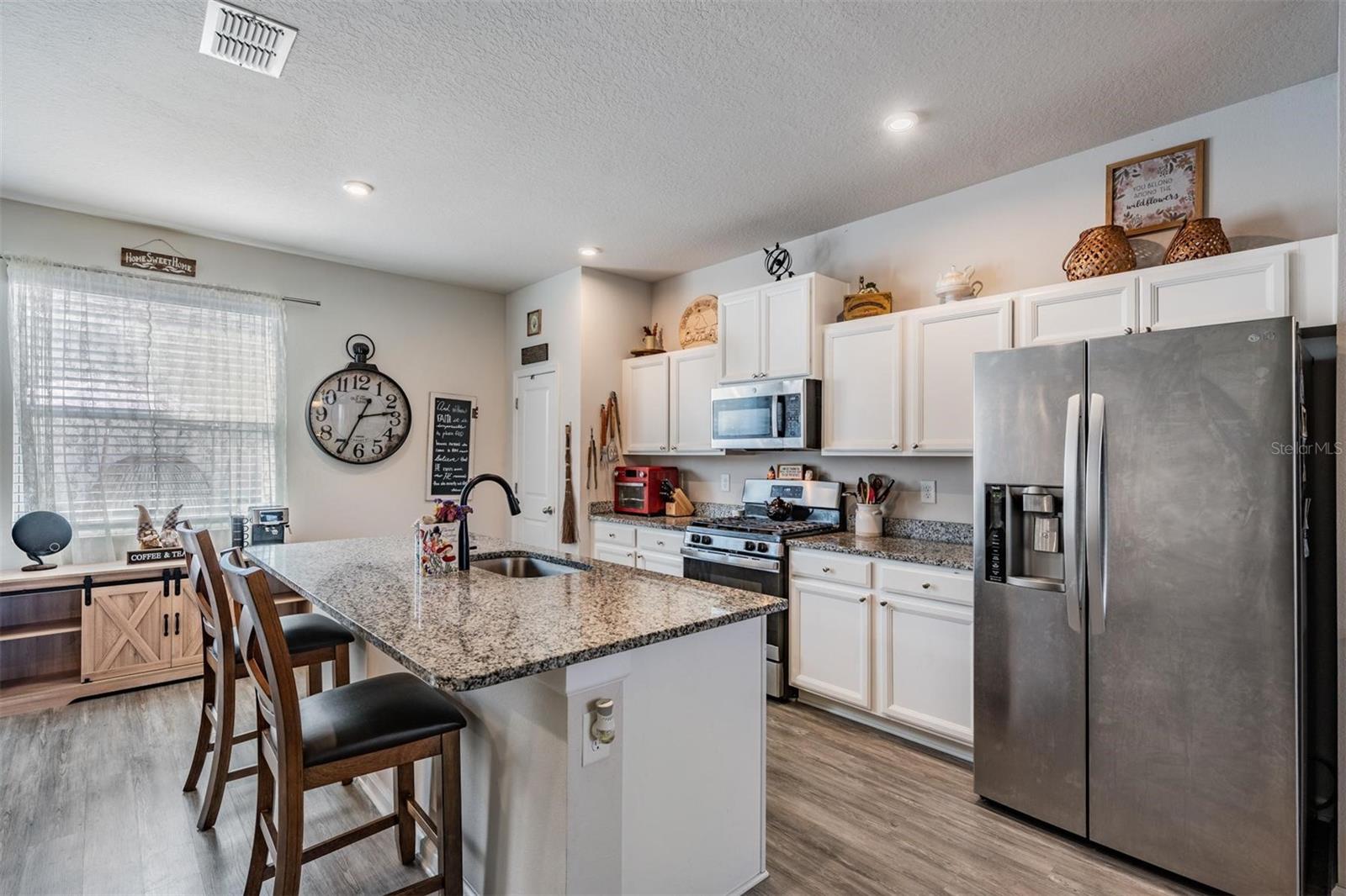 15068 CARAVAN AVE, ODESSA, FL — photo 3