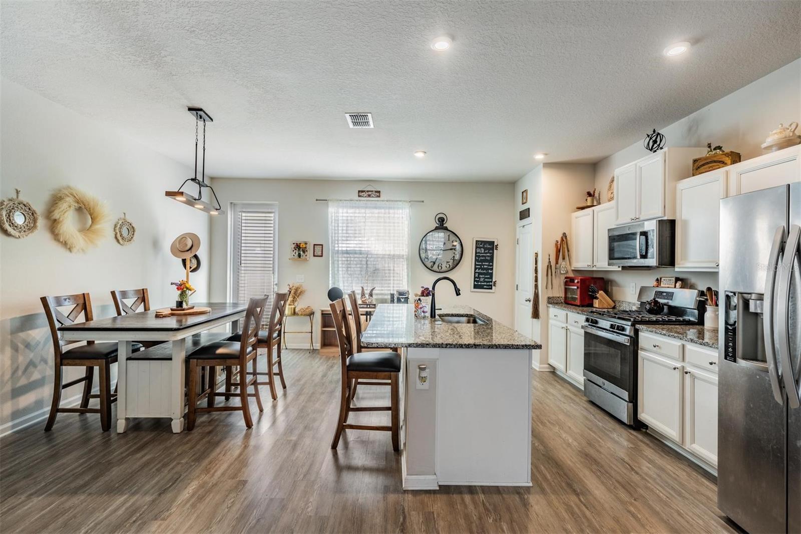 15068 CARAVAN AVE, ODESSA, FL — photo 4