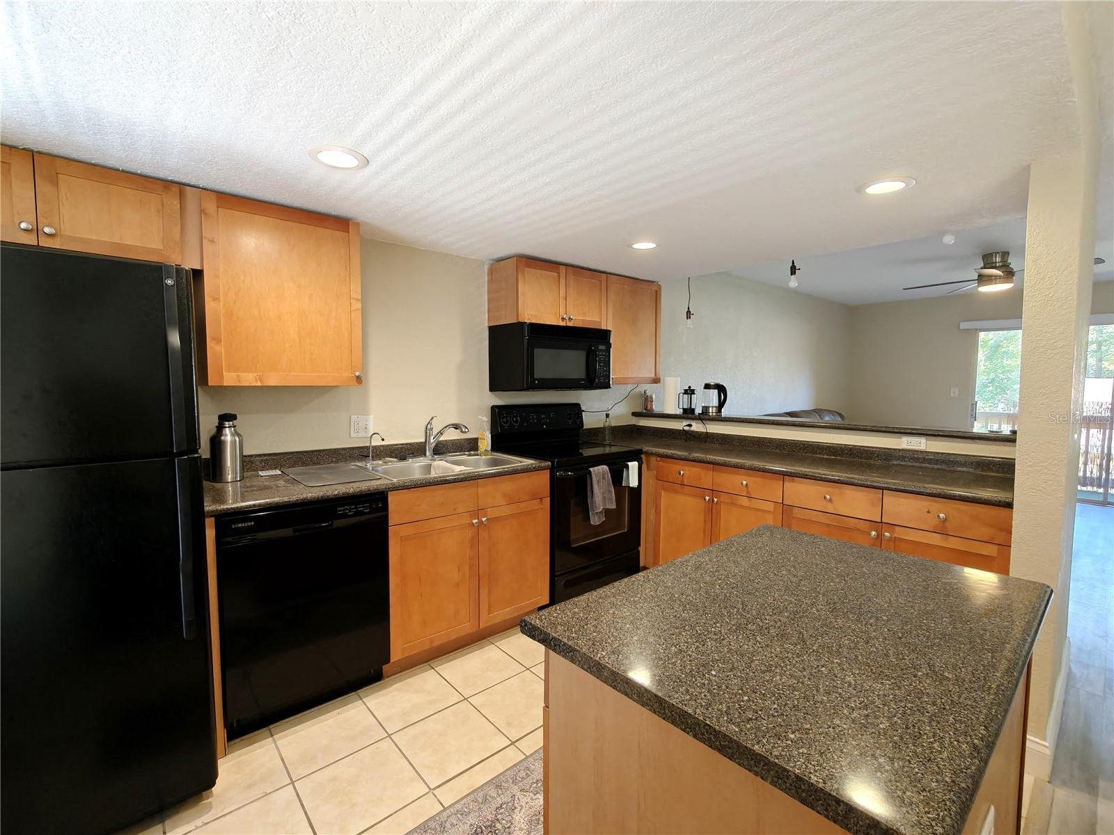 1810 NW 23RD BLVD #165, GAINESVILLE, FL — photo 8