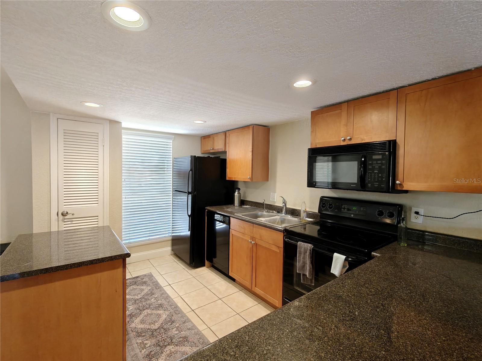 1810 NW 23RD BLVD #165, GAINESVILLE, FL — photo 9