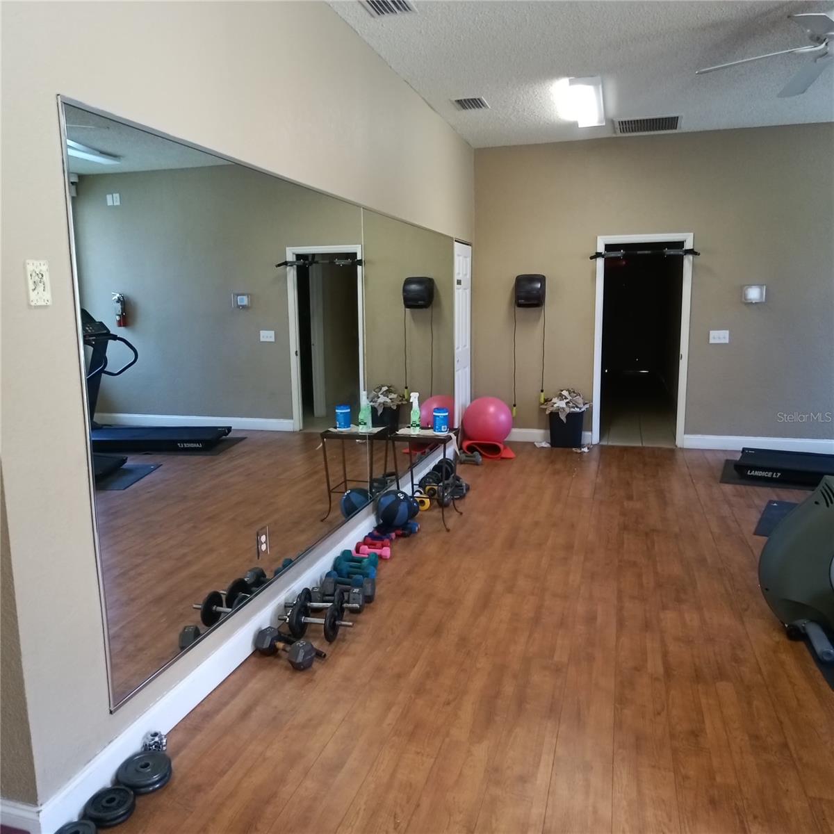 1810 NW 23RD BLVD #165, GAINESVILLE, FL — photo 36