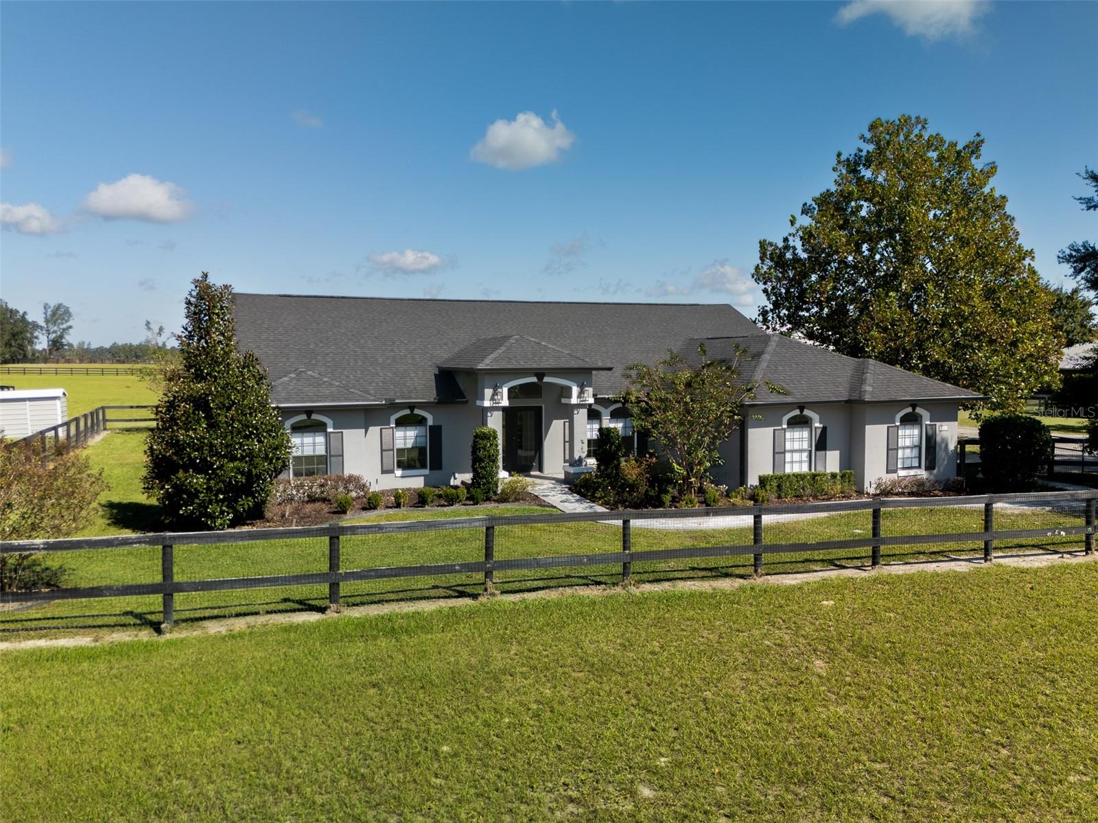 15921 NW HIGHWAY 464B, MORRISTON, FL