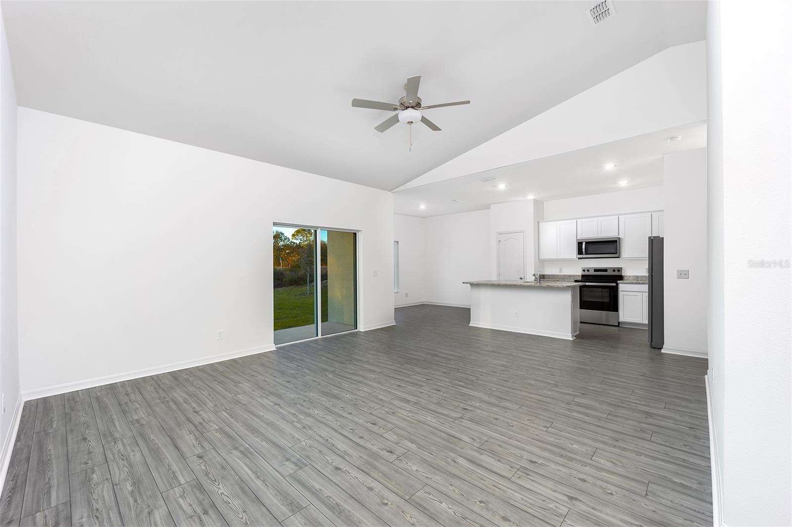 381 AMBERJACK CT, POINCIANA, FL — photo 6