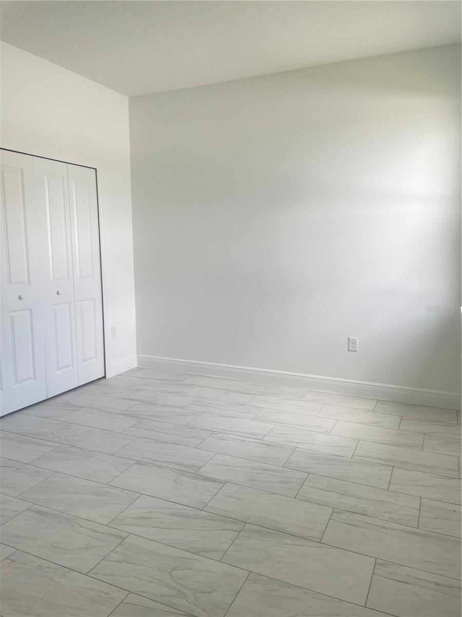 723 MARION OAK TRL, OCALA, FL — photo 11