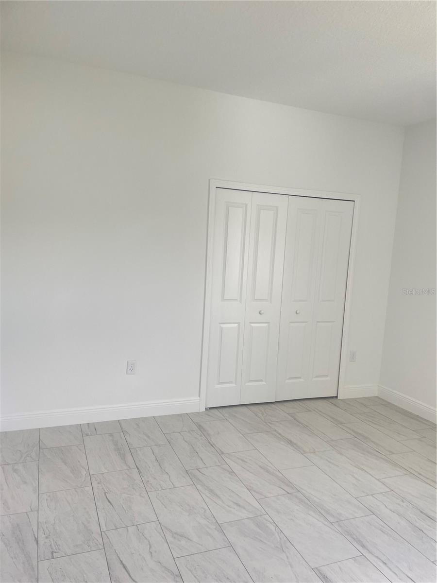 723 MARION OAK TRL, OCALA, FL — photo 13