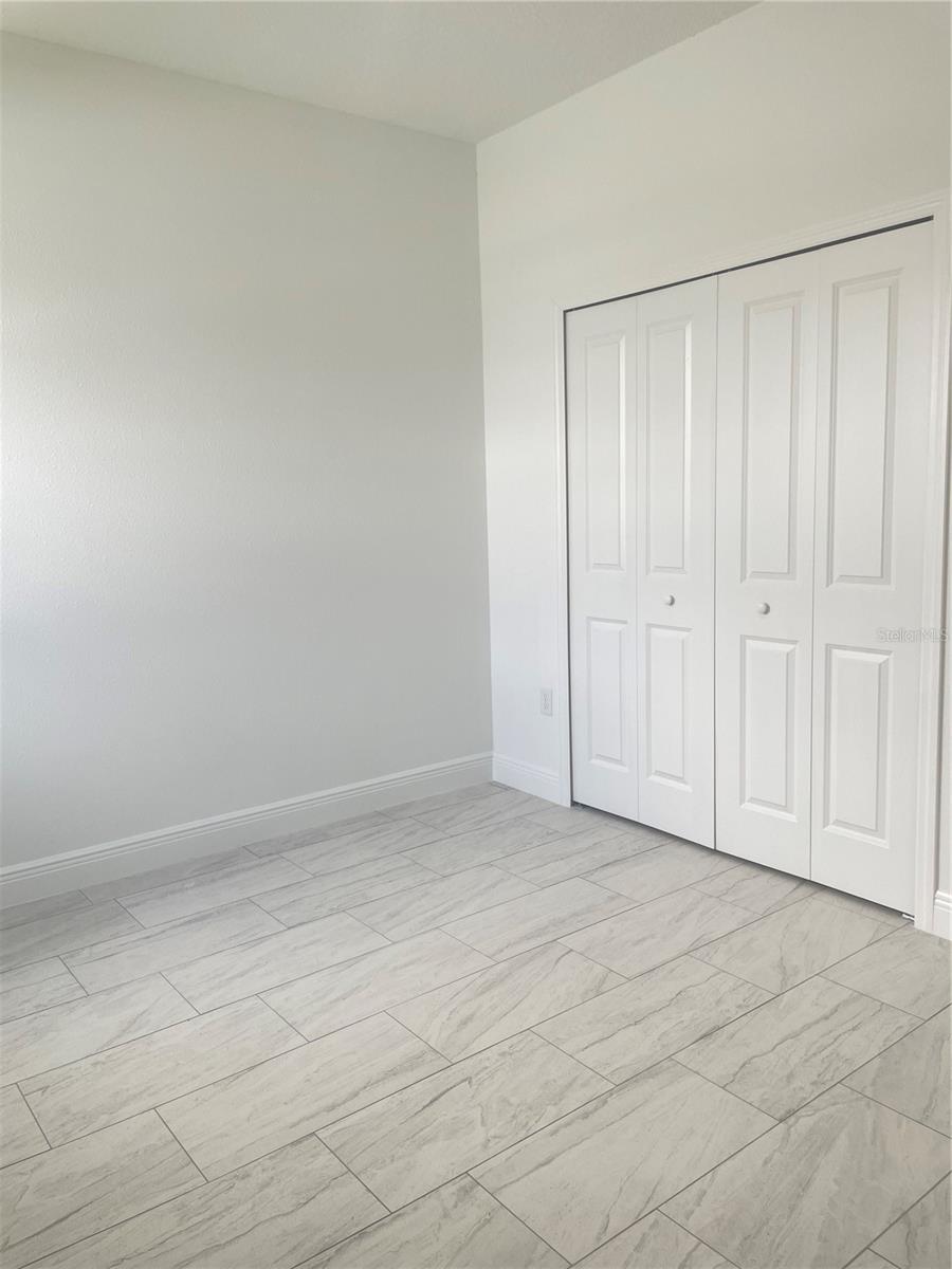 723 MARION OAK TRL, OCALA, FL — photo 17