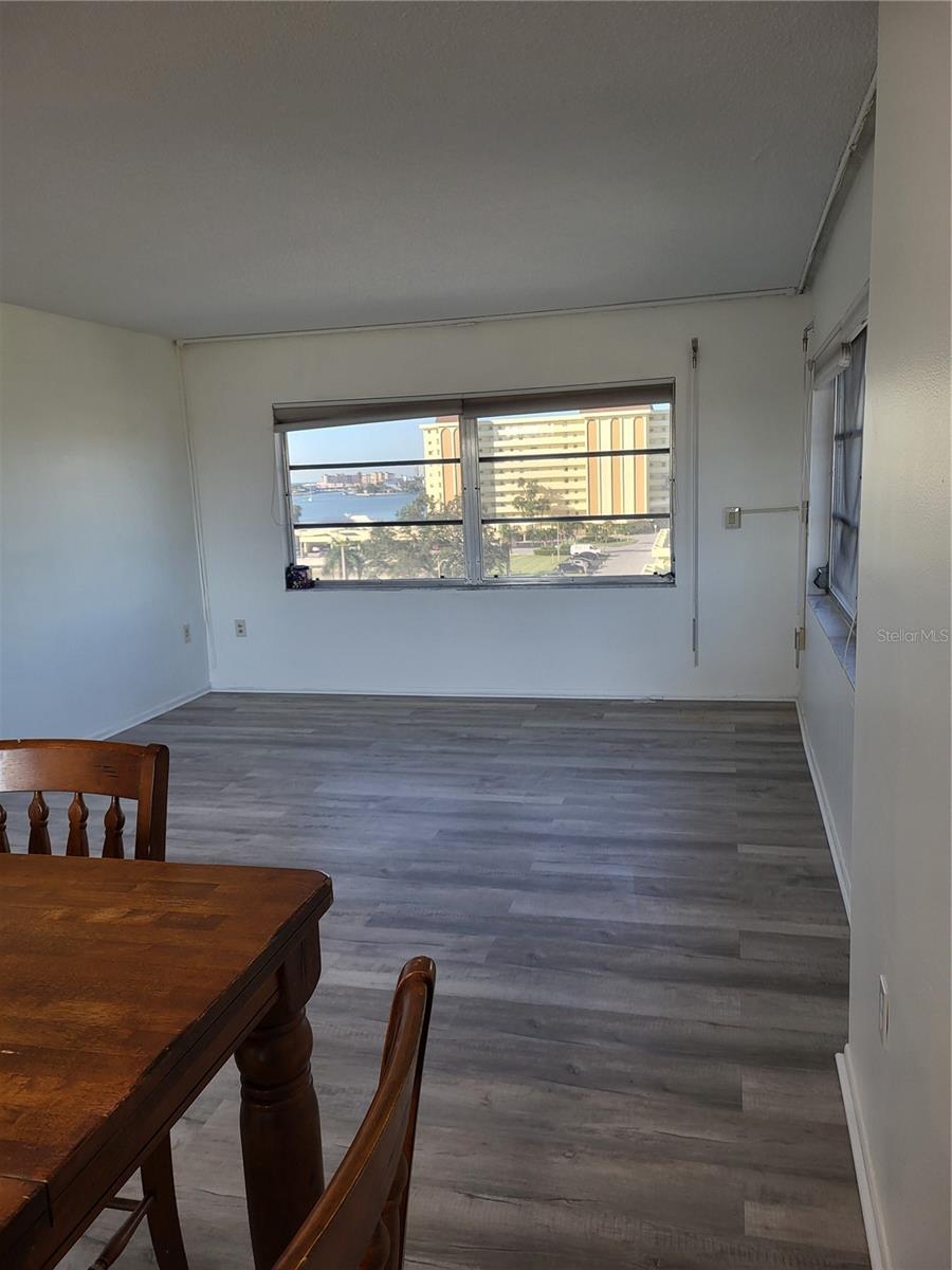 4650 COVE CIR #611, ST PETERSBURG, FL — photo 5