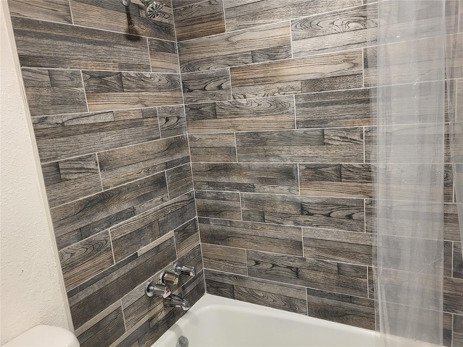 4650 COVE CIR #611, ST PETERSBURG, FL — photo 11
