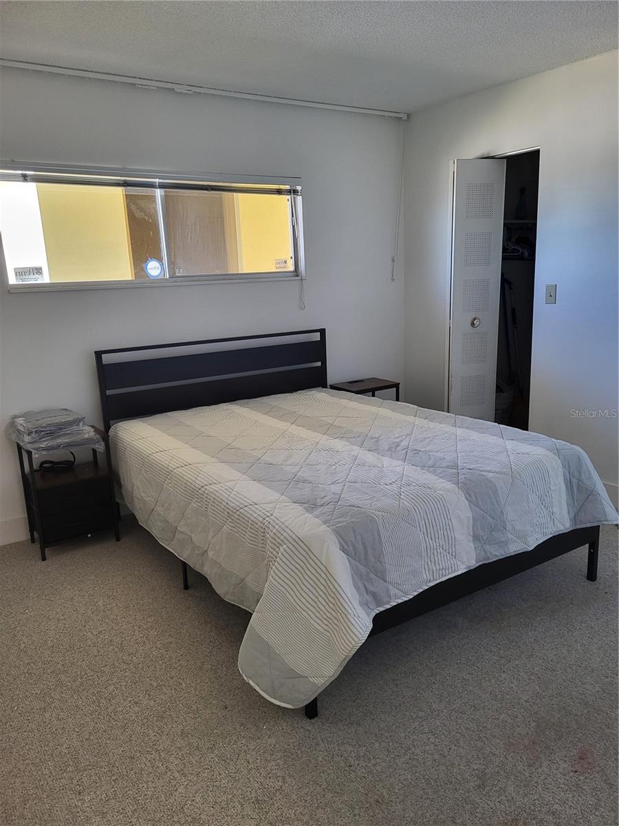 4650 COVE CIR #611, ST PETERSBURG, FL — photo 12