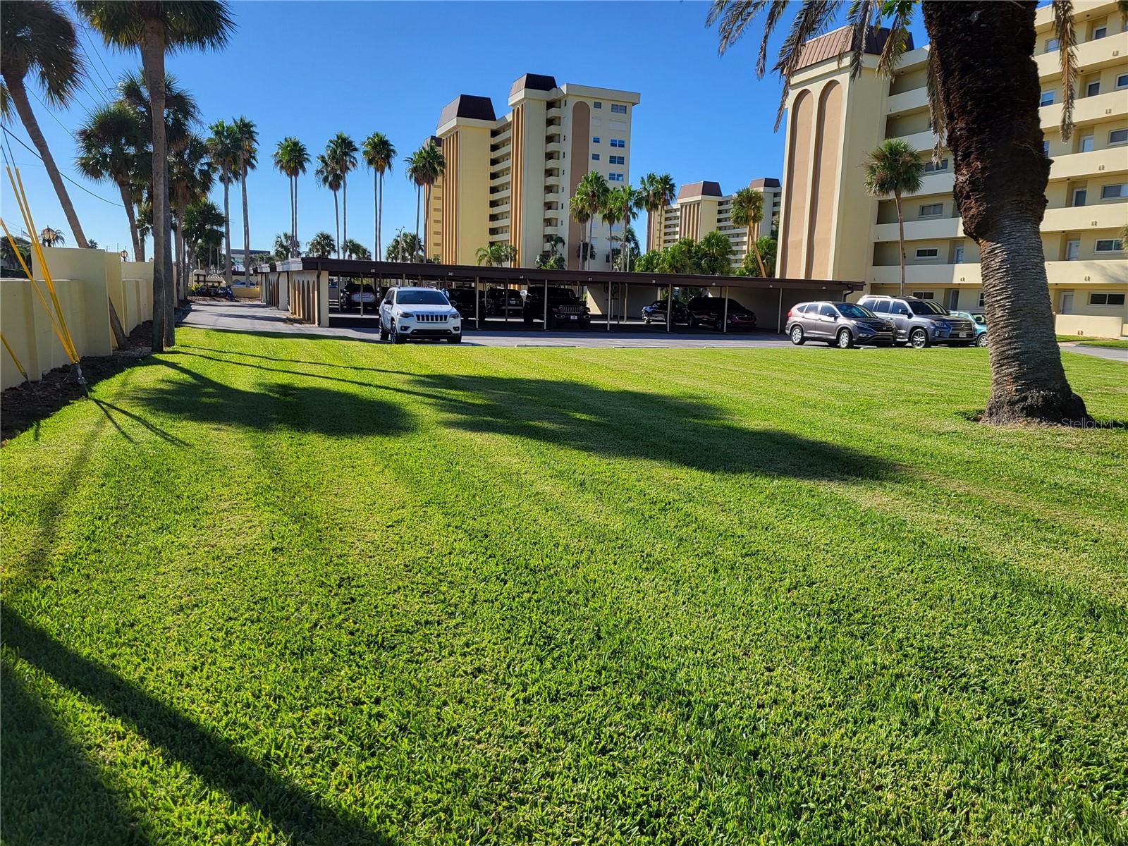 4650 COVE CIR #611, ST PETERSBURG, FL — photo 17