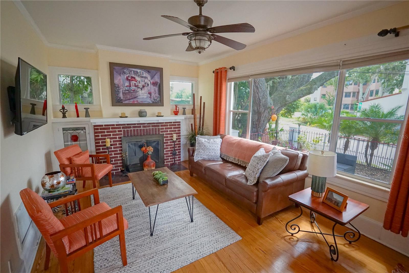 229 E 6TH AVE, MOUNT DORA, FL — photo 7