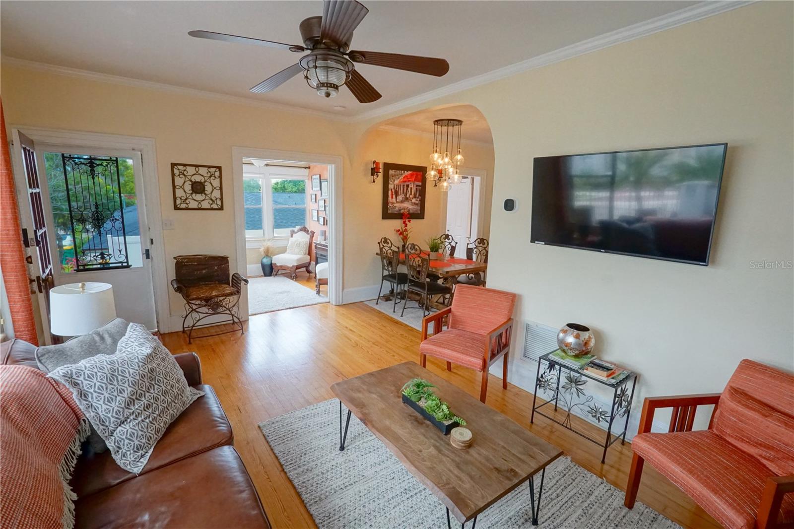 229 E 6TH AVE, MOUNT DORA, FL — photo 20