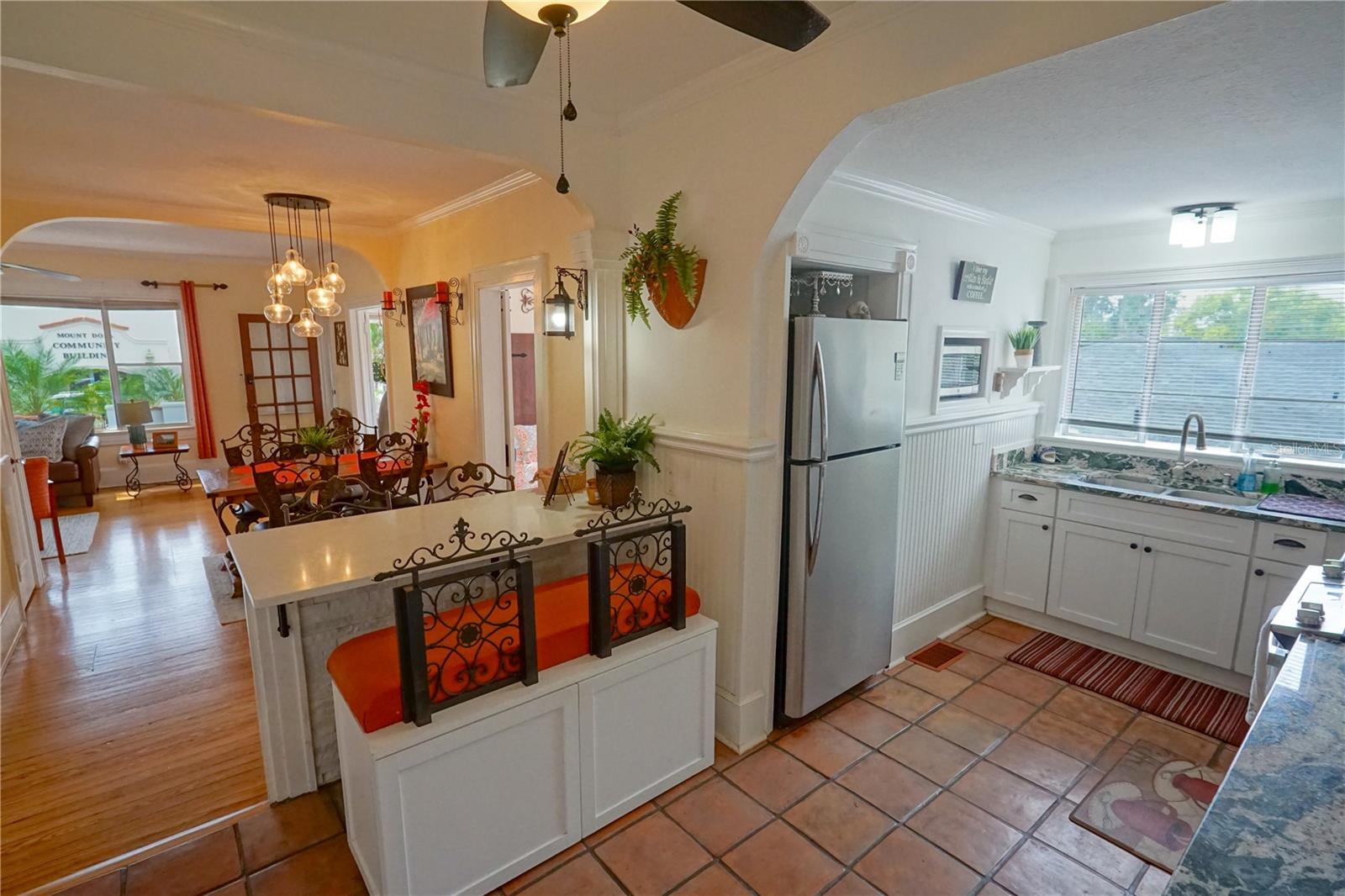 229 E 6TH AVE, MOUNT DORA, FL — photo 32