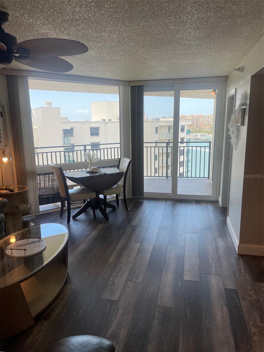 690 ISLAND WAY #1112, CLEARWATER BEACH, FL — photo 3