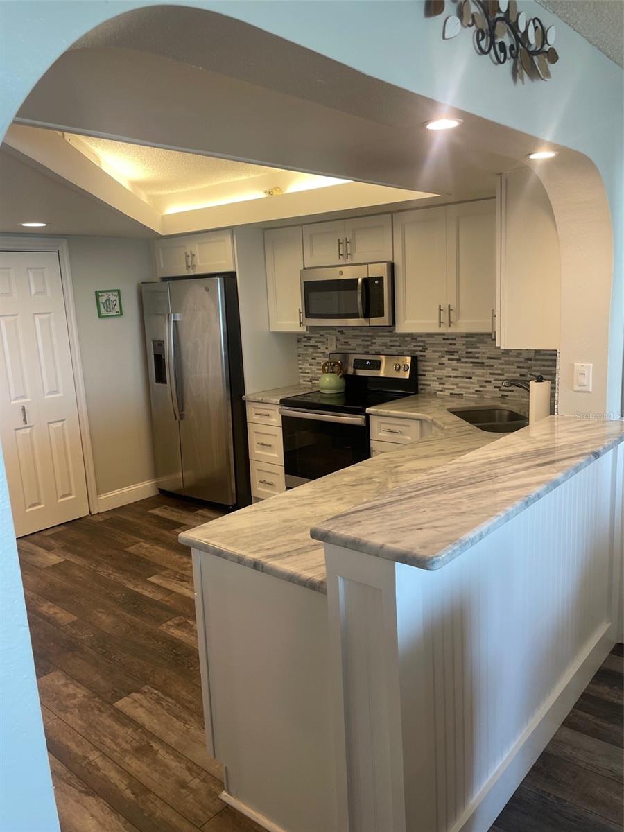 690 ISLAND WAY #1112, CLEARWATER BEACH, FL — photo 14