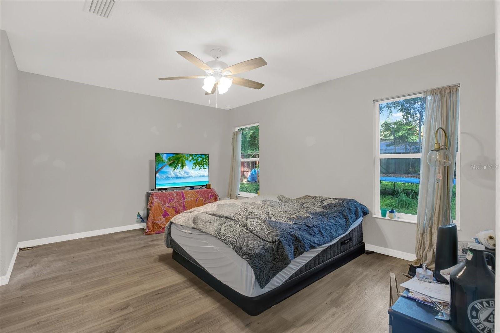 801 OSCEOLA AVE, WILDWOOD, FL — photo 12