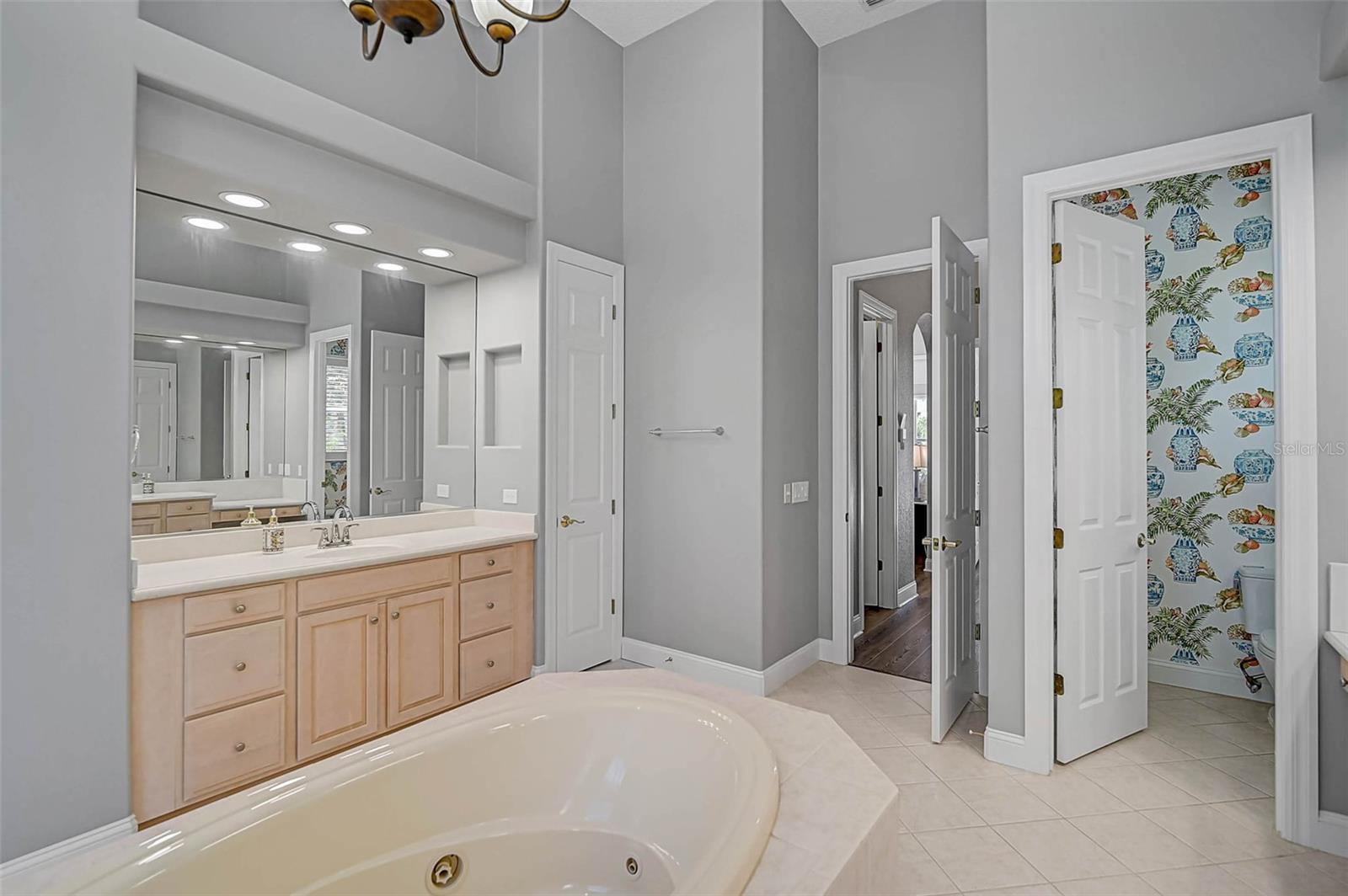 538 DOVE POINTE DR, OSPREY, FL — photo 28