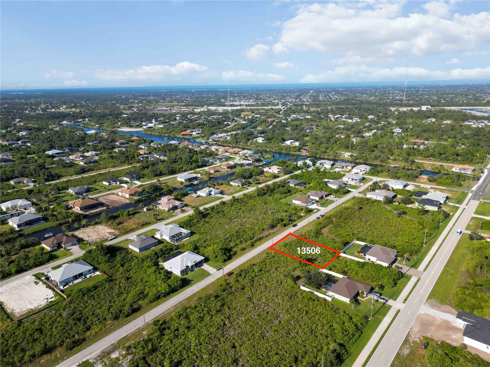 13506 ABUTILON LN, PORT CHARLOTTE, FL — photo 3