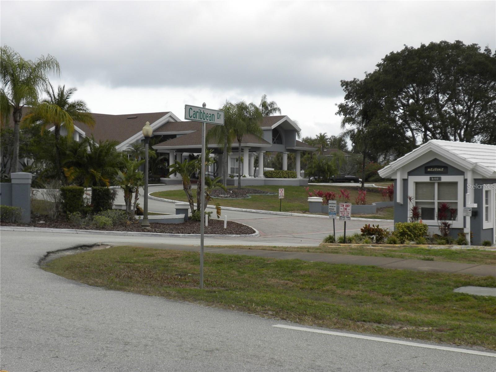 251 CARIBBEAN DR, DAVENPORT, FL — photo 2