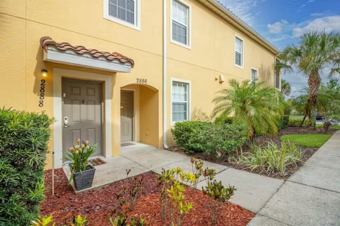 2888 OAKWATER DR #2888, KISSIMMEE, FL