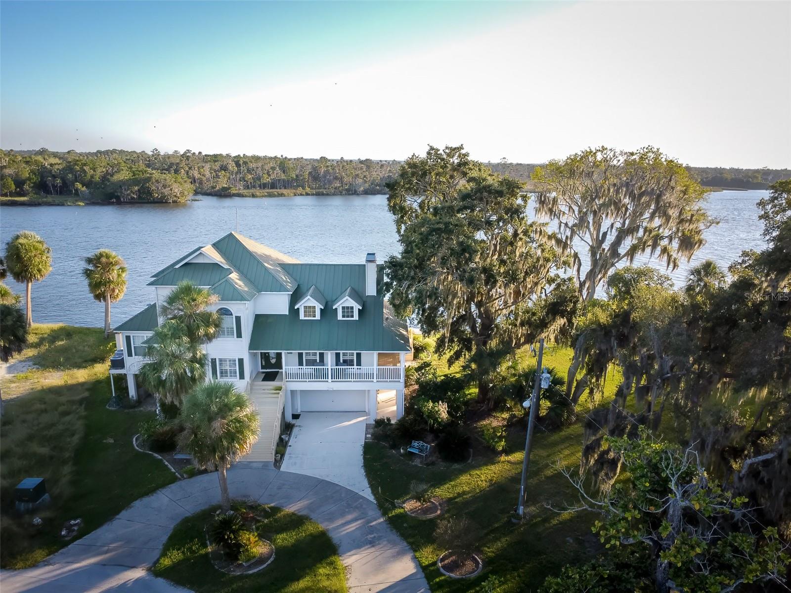 2130 NW 14TH ST, CRYSTAL RIVER, FL