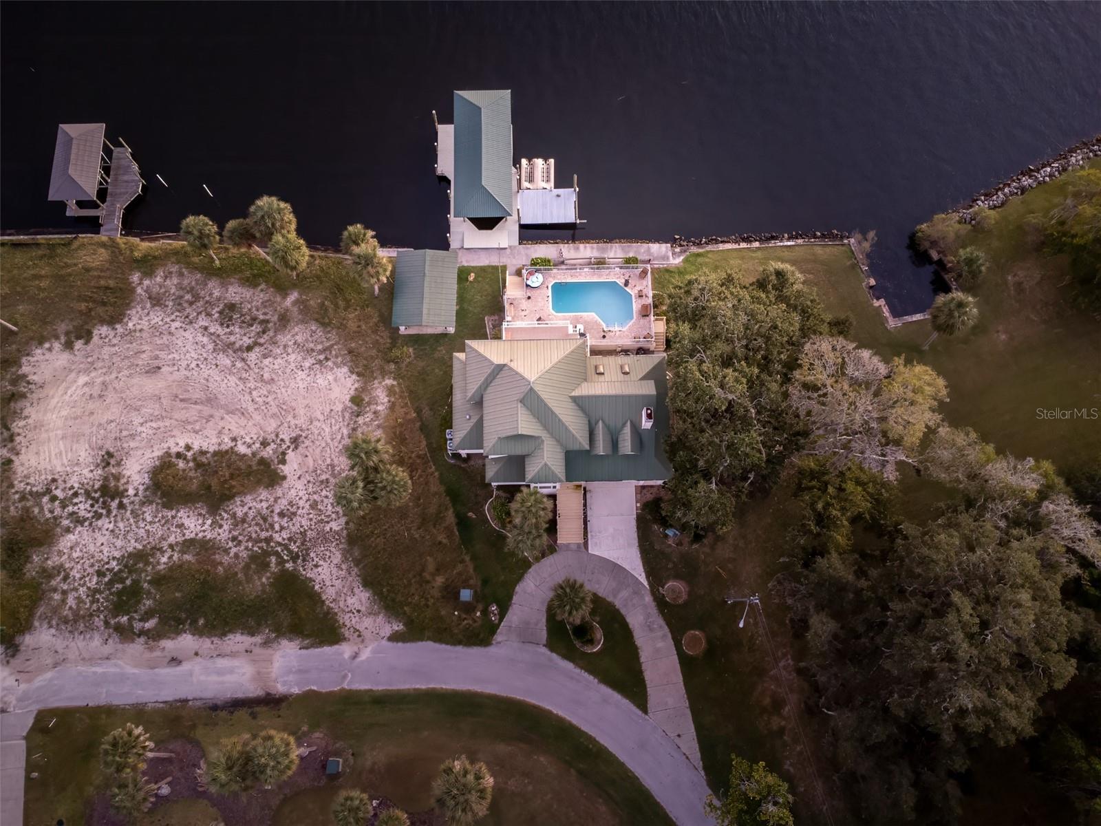 2130 NW 14TH ST, CRYSTAL RIVER, FL — photo 9