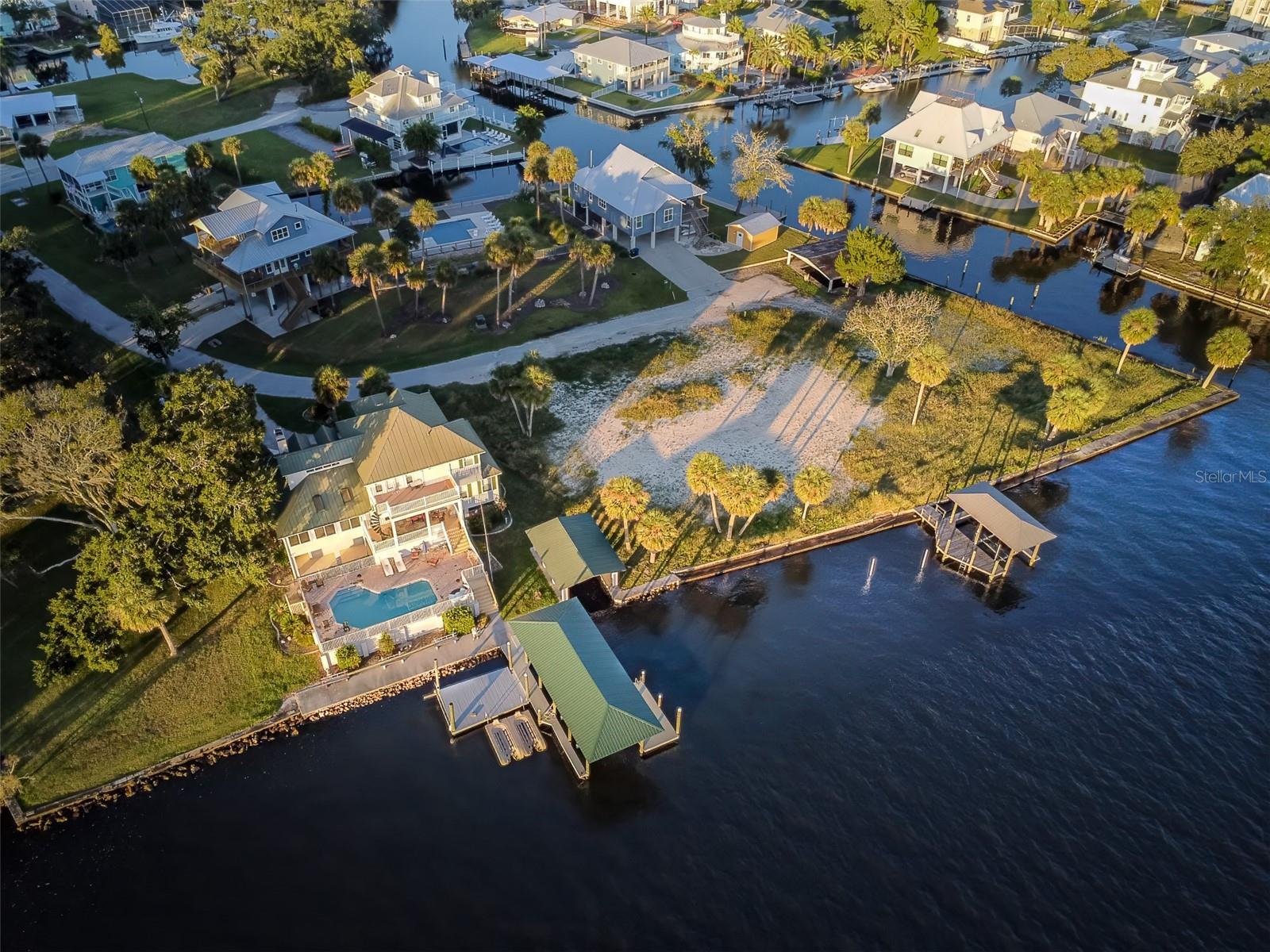 2130 NW 14TH ST, CRYSTAL RIVER, FL — photo 11
