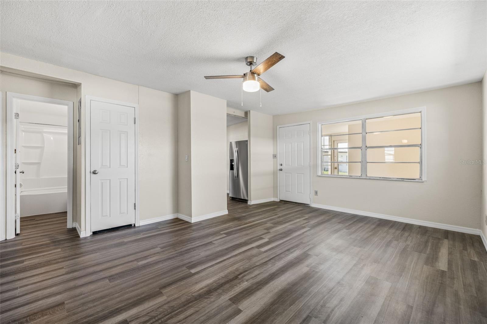 39019 HEATH DR, ZEPHYRHILLS, FL — photo 9