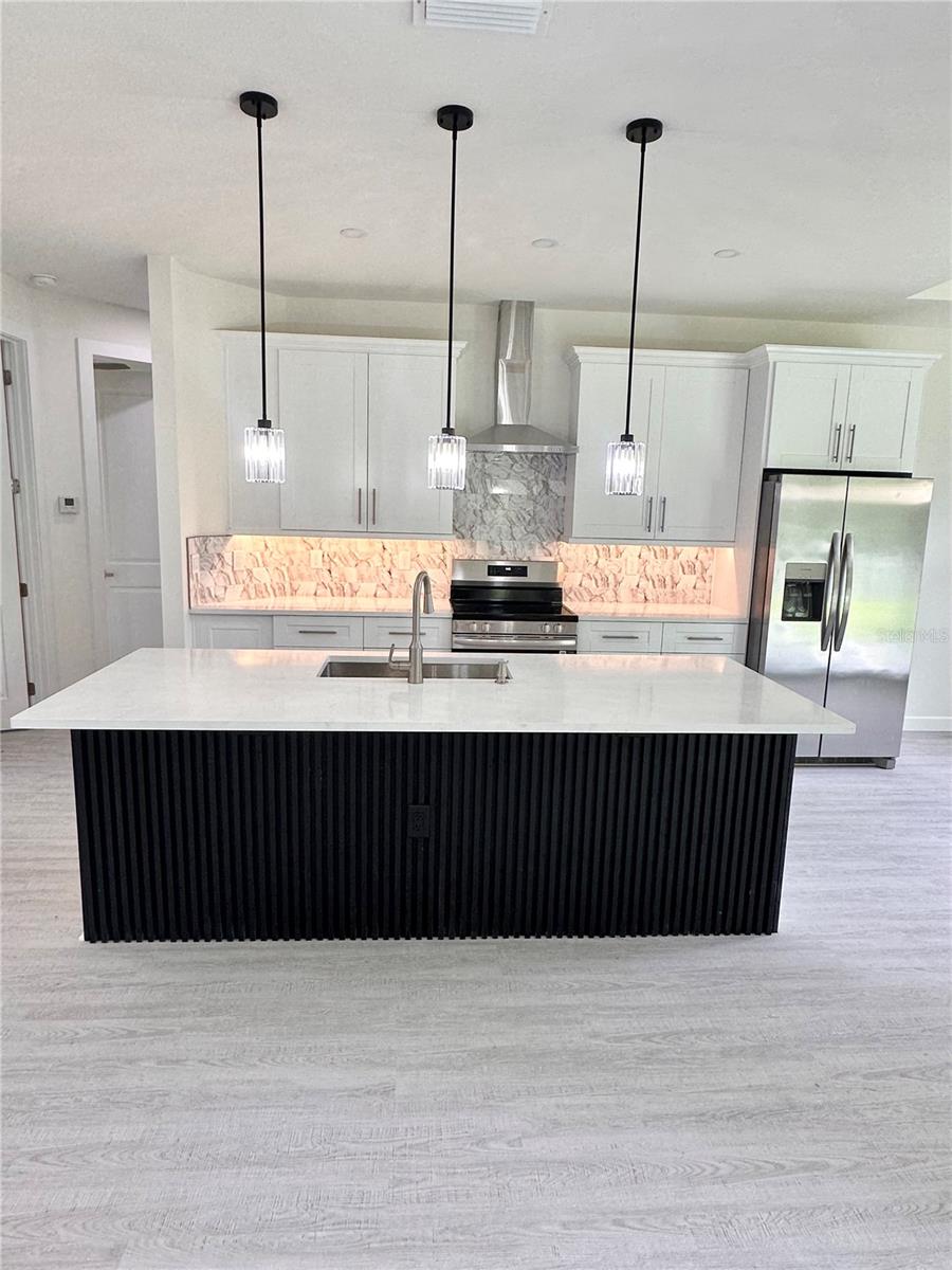 4653 SAN LUIS TER, NORTH PORT, FL — photo 11