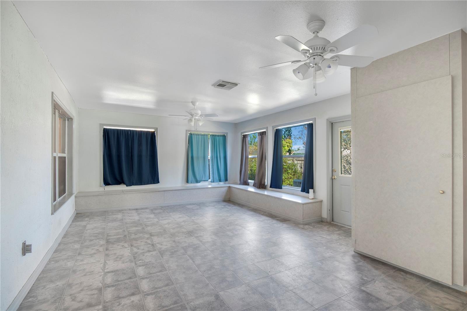 6019 LONG PEAK DR, ORLANDO, FL — photo 3