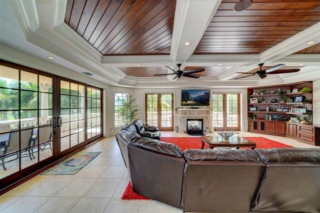 829 BRUCE AVE, CLEARWATER BEACH, FL — photo 17