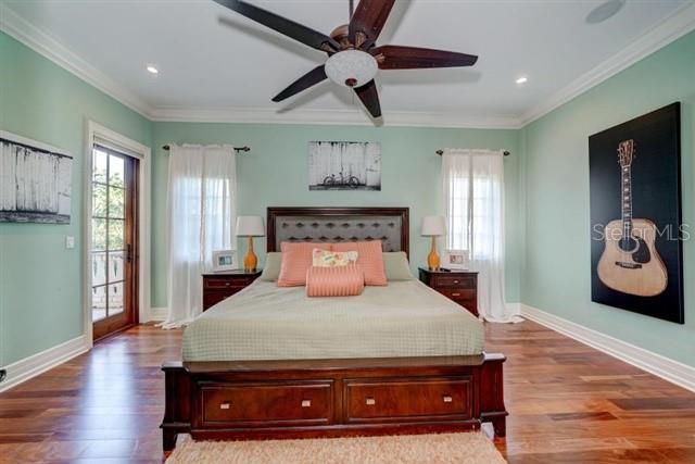 829 BRUCE AVE, CLEARWATER BEACH, FL — photo 31