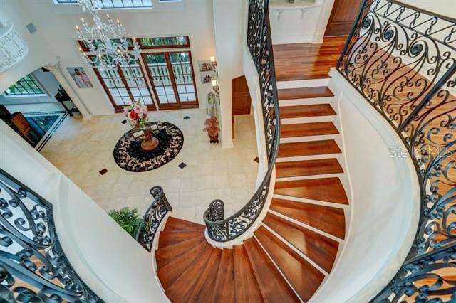 829 BRUCE AVE, CLEARWATER BEACH, FL — photo 35