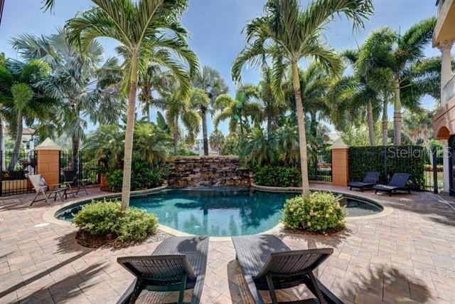 829 BRUCE AVE, CLEARWATER BEACH, FL — photo 51