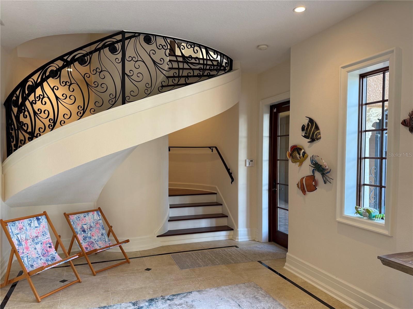 829 BRUCE AVE, CLEARWATER BEACH, FL — photo 4