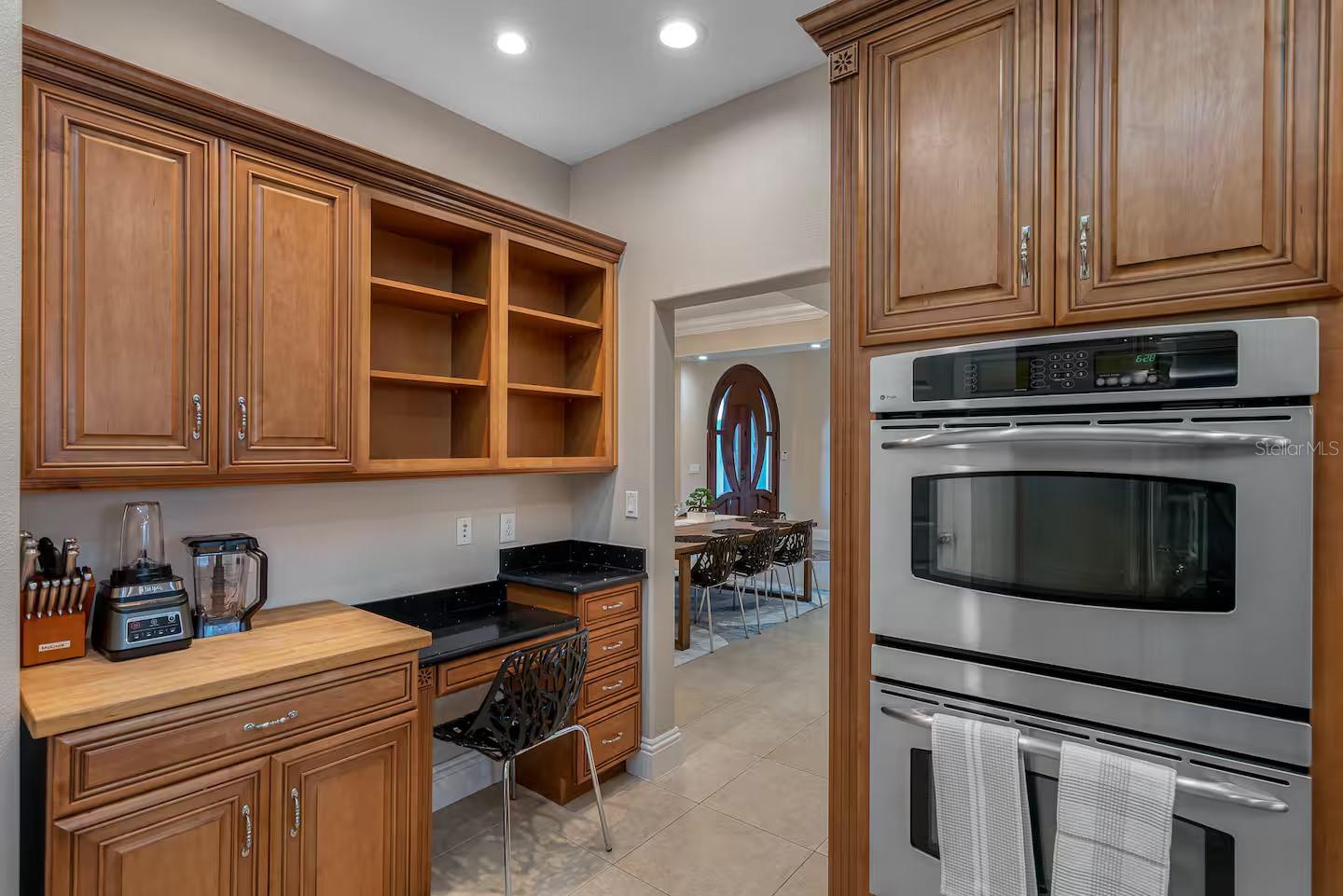 151 LAKESIDE DR, SANFORD, FL — photo 16