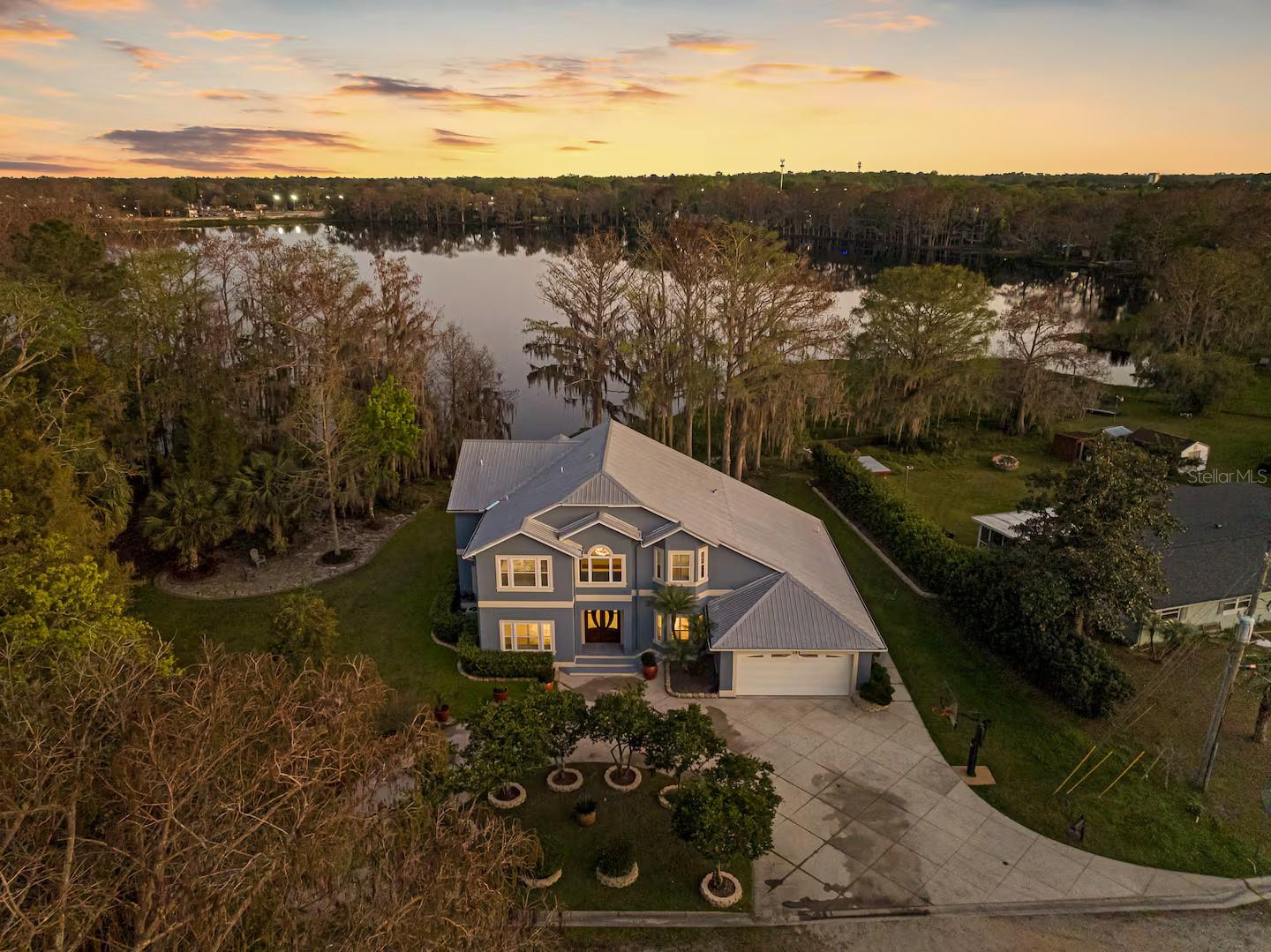 151 LAKESIDE DR, SANFORD, FL — photo 49